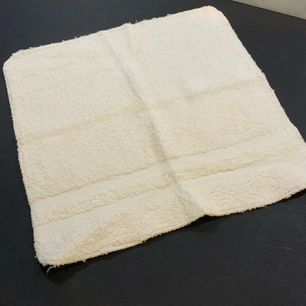 Vintage Ralph Lauren Cream Wash Cloth 12 1/2 X 12 1/2 NOS